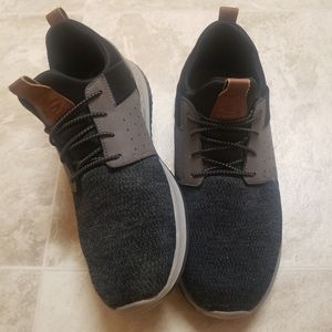 Sketchers Air Cooled Memory Foam Shoes 11